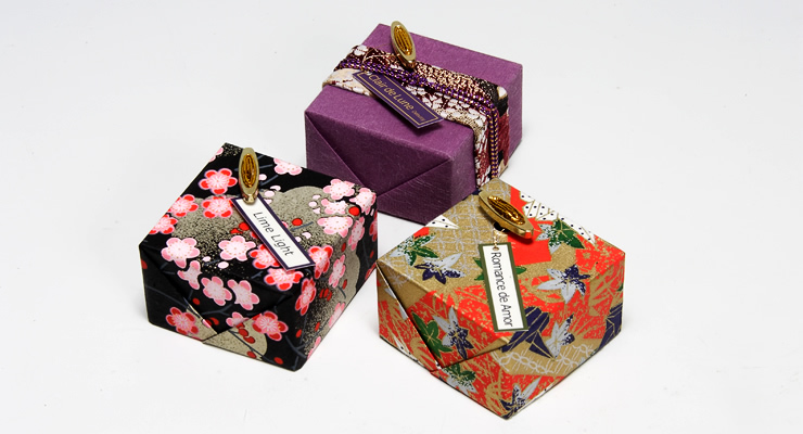 Mini Gift-Wrapped Music Boxes